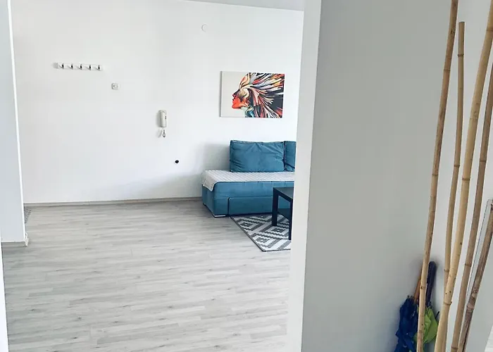 Regina's Modern Apartment2 * Skopje